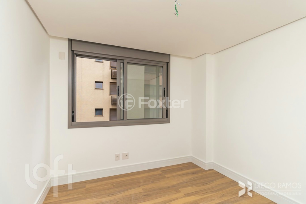 Apartamento à venda com 3 quartos, 113m² - Foto 11
