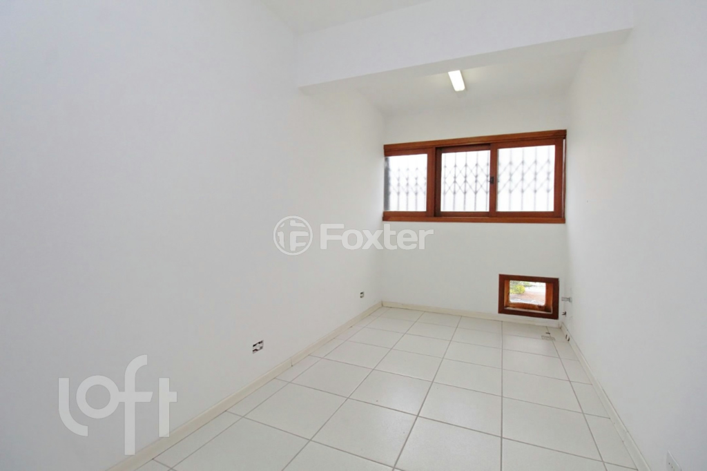 Casa à venda com 17 quartos, 650m² - Foto 31