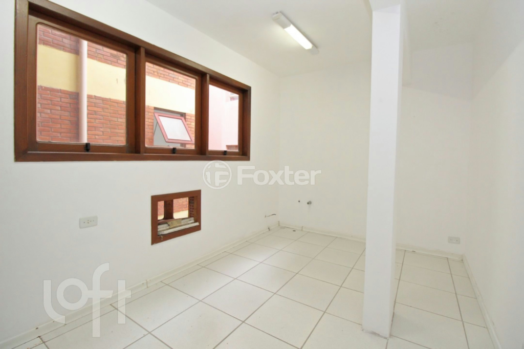 Casa à venda com 17 quartos, 650m² - Foto 27