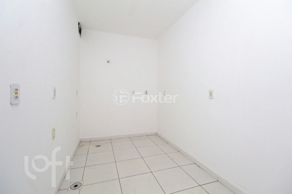 Casa à venda com 17 quartos, 650m² - Foto 19
