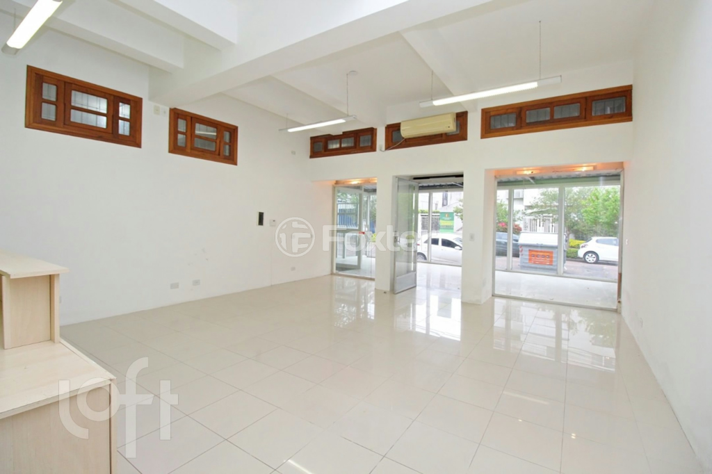 Casa à venda com 17 quartos, 650m² - Foto 57