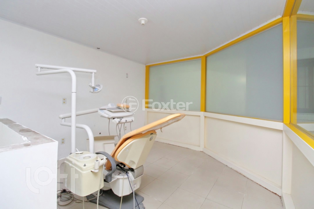 Casa à venda com 17 quartos, 650m² - Foto 42