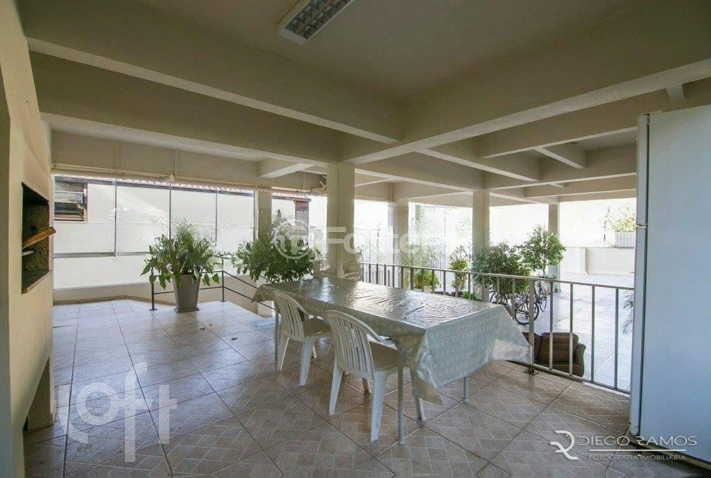 Apartamento à venda com 3 quartos, 72m² - Foto 3