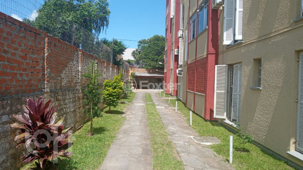 Apartamento à venda com 2 quartos, 63m² - Foto 42