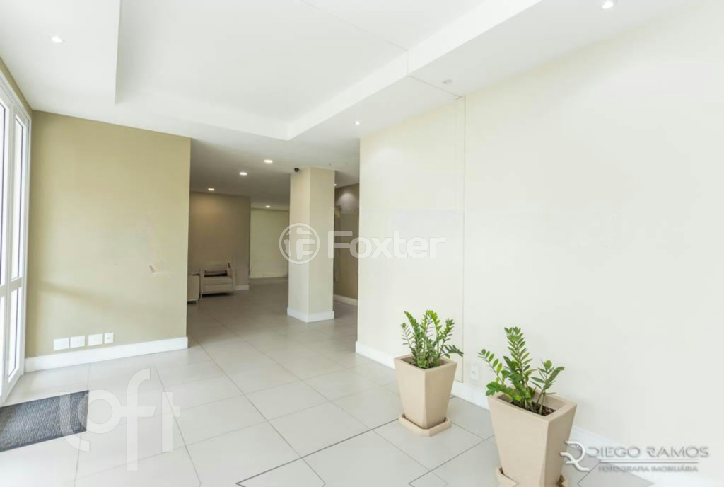 Apartamento à venda com 2 quartos, 69m² - Foto 23