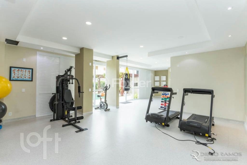 Apartamento à venda com 2 quartos, 69m² - Foto 28