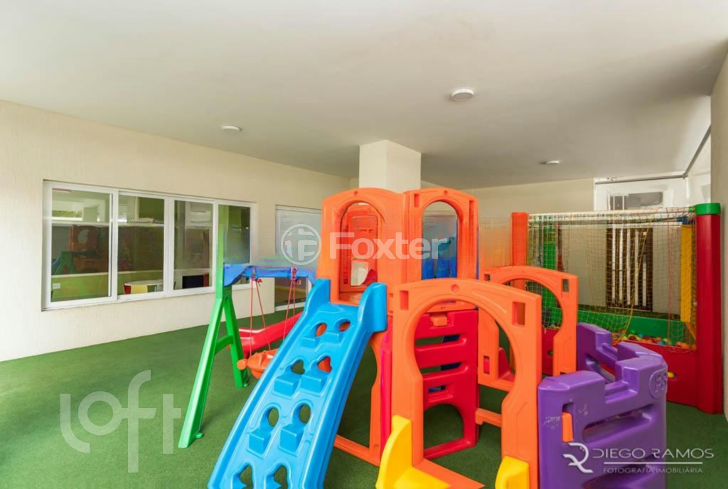 Apartamento à venda com 2 quartos, 69m² - Foto 35