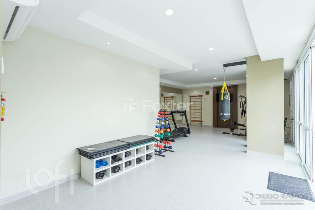Apartamento à venda com 2 quartos, 69m² - Foto 25