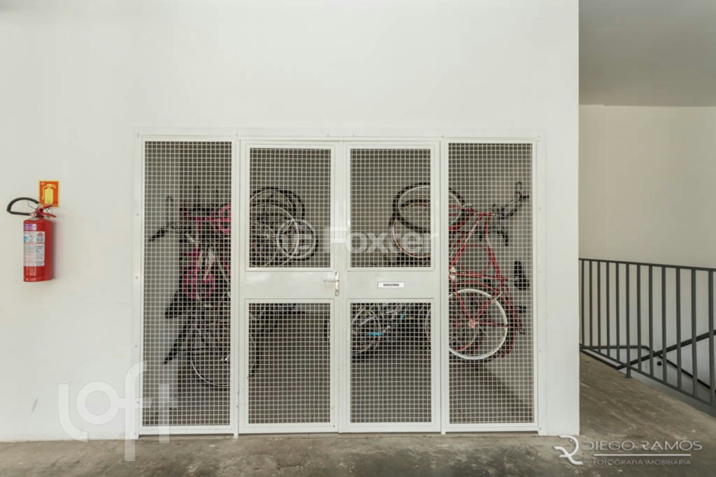 Apartamento à venda com 2 quartos, 69m² - Foto 19