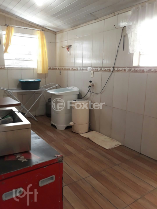 Casa à venda com 4 quartos, 95m² - Foto 14