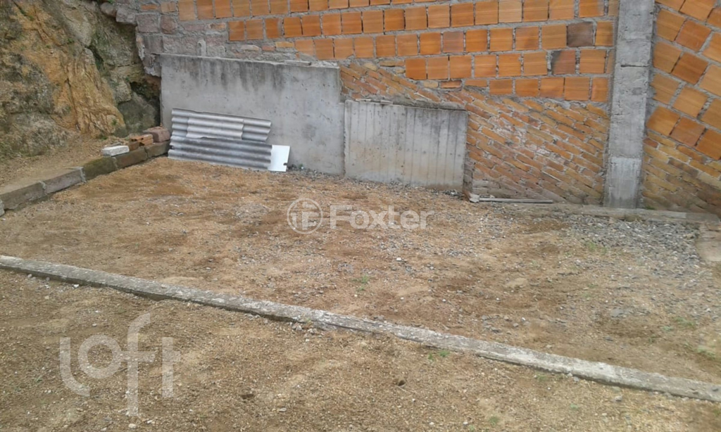 Casa à venda com 4 quartos, 95m² - Foto 29