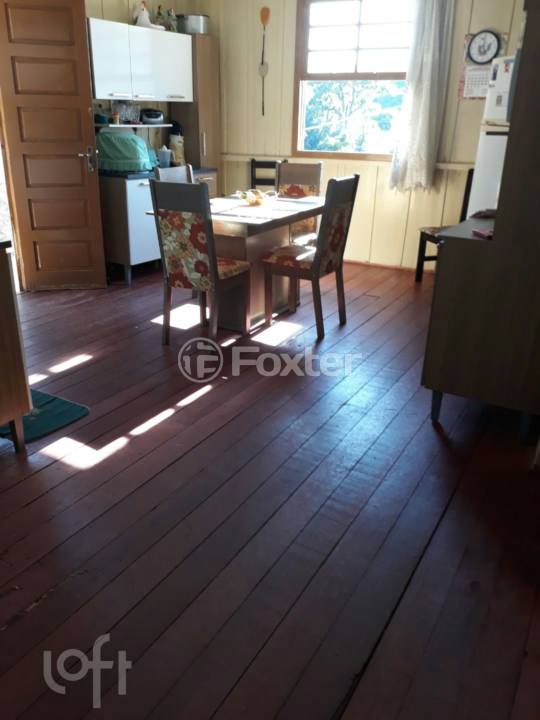 Casa à venda com 4 quartos, 95m² - Foto 3