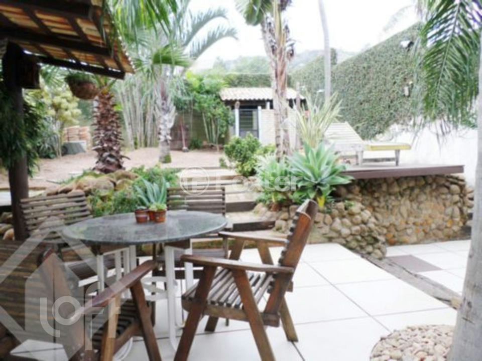 Casa à venda com 3 quartos, 157m² - Foto 21