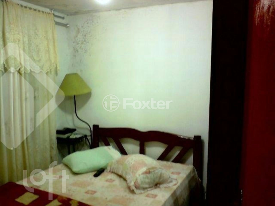 Casa à venda com 6 quartos, 280m² - Foto 3