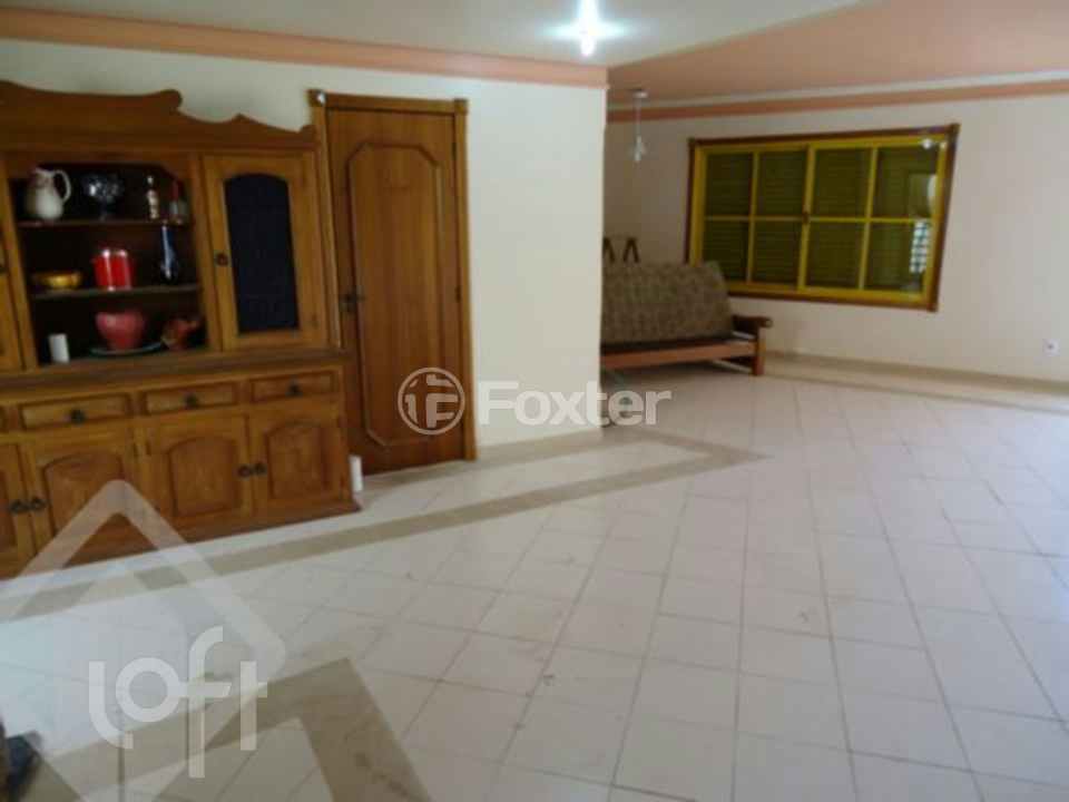 Casa à venda com 4 quartos, 850m² - Foto 4