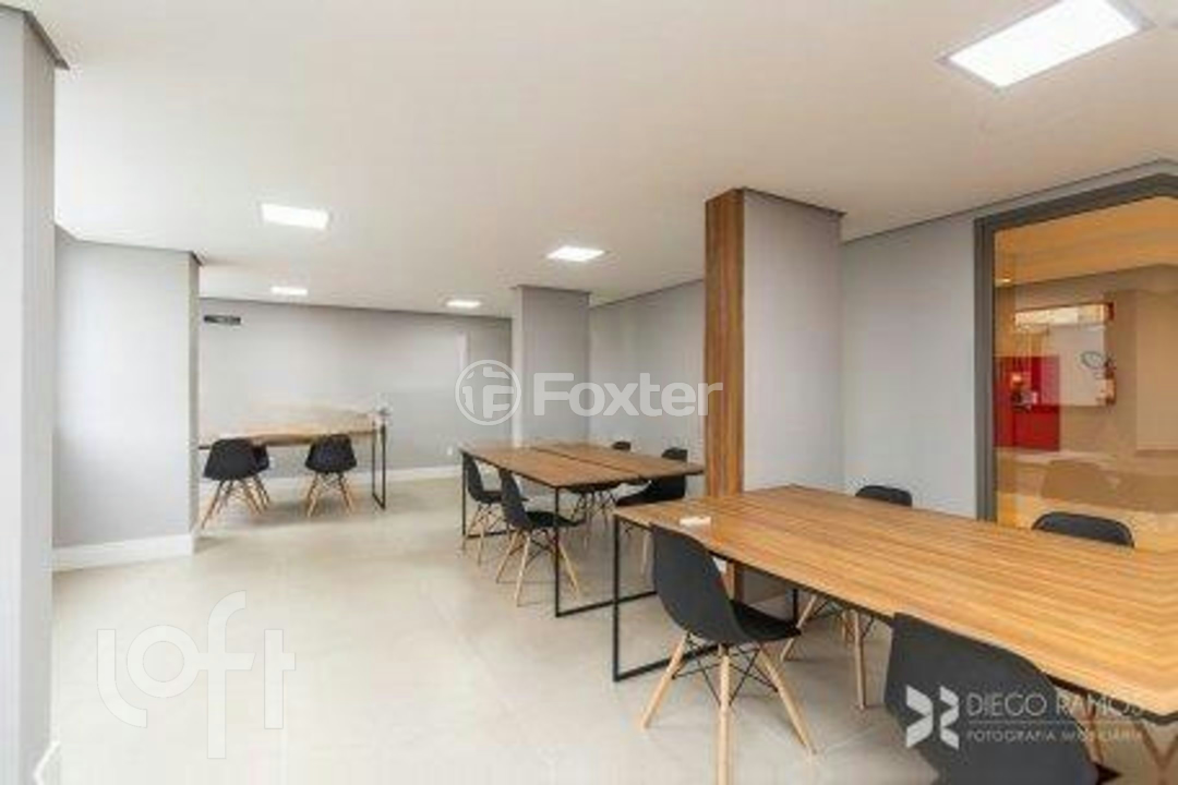 Apartamento à venda com 3 quartos, 111m² - Foto 7