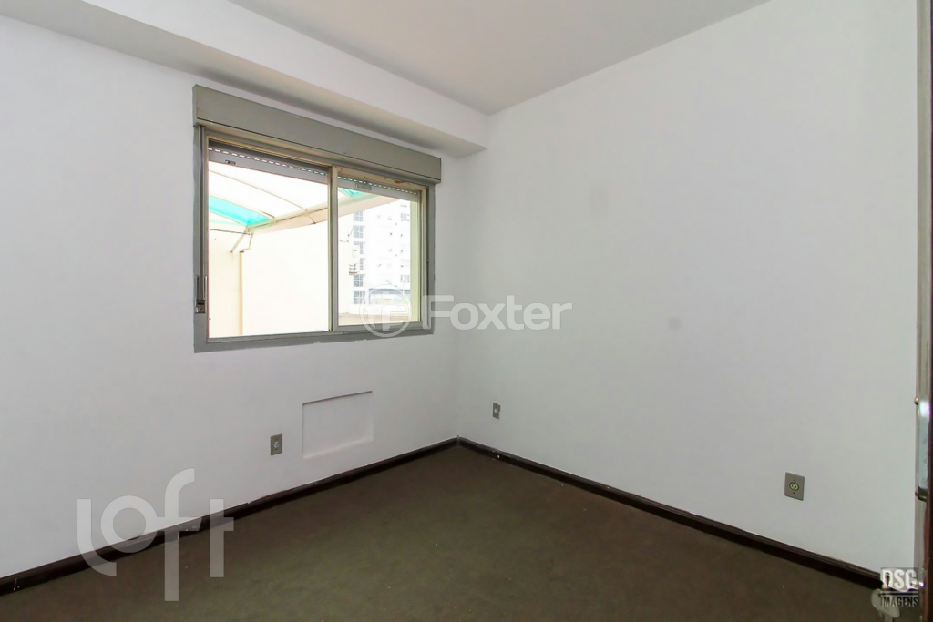 Apartamento à venda com 3 quartos, 117m² - Foto 19