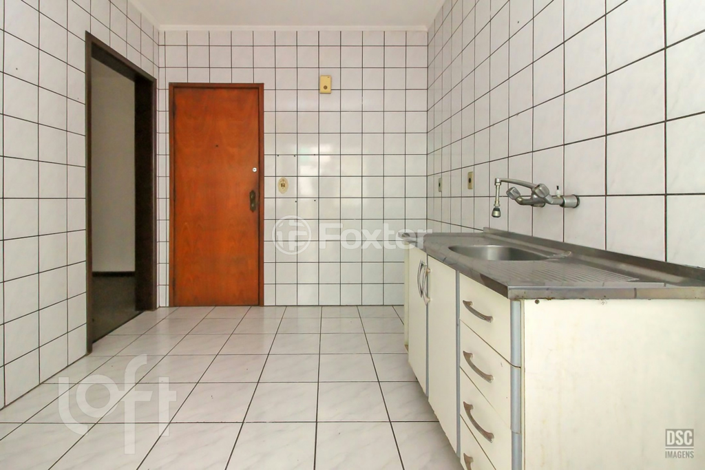 Apartamento à venda com 3 quartos, 117m² - Foto 9