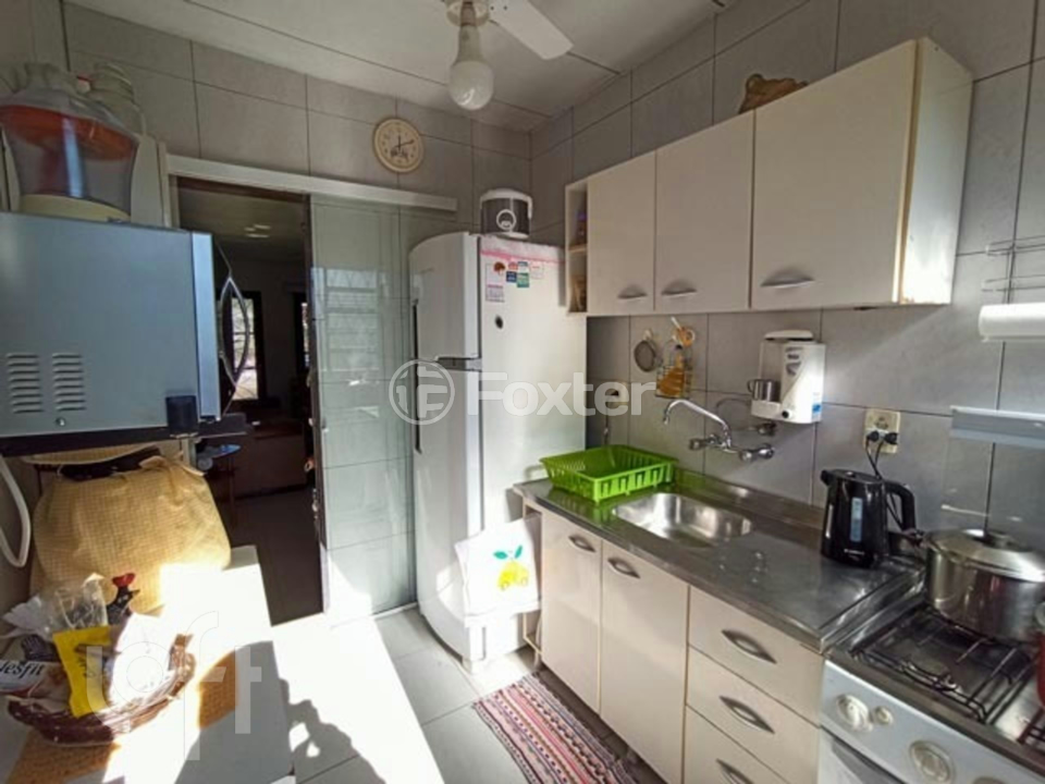 Casa à venda com 3 quartos, 65m² - Foto 14