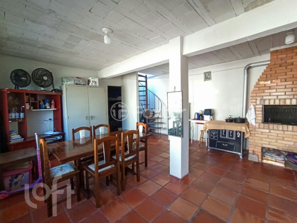 Casa à venda com 3 quartos, 65m² - Foto 18