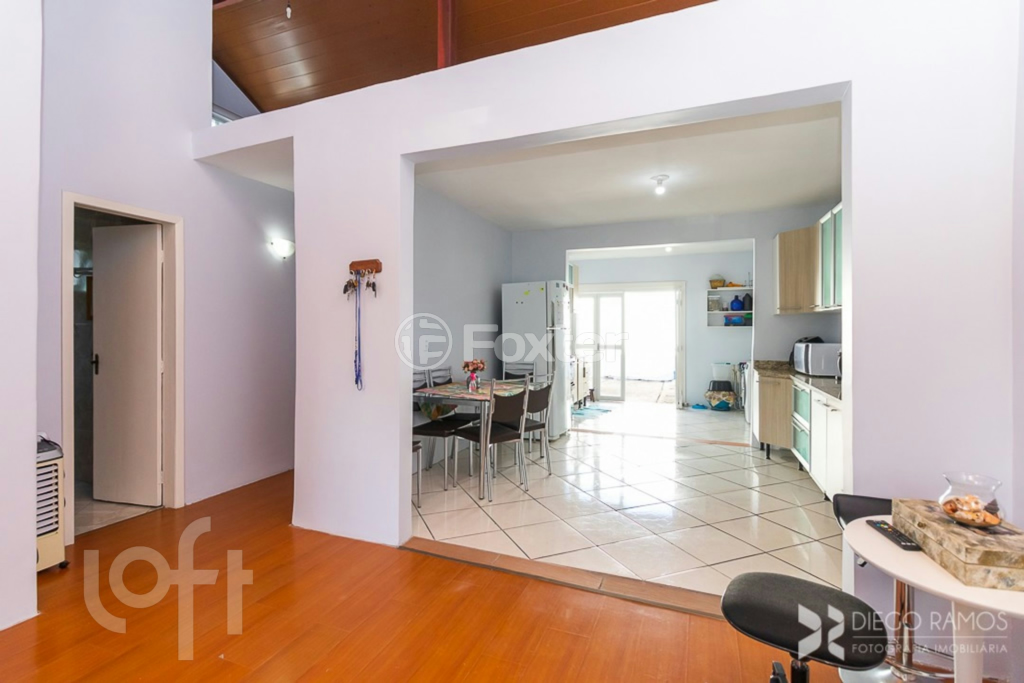 Casa à venda com 3 quartos, 117m² - Foto 3
