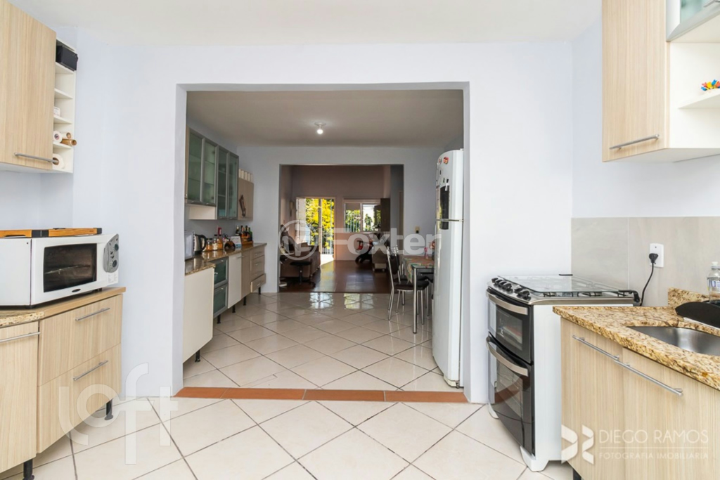 Casa à venda com 3 quartos, 117m² - Foto 14