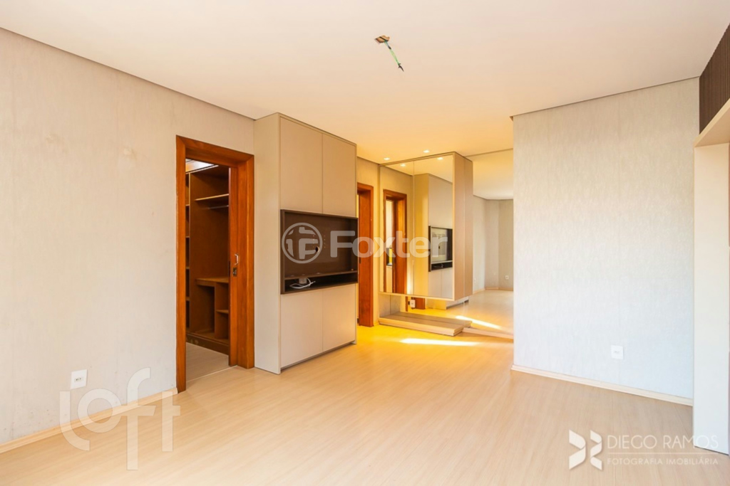 Casa à venda com 5 quartos, 323m² - Foto 13