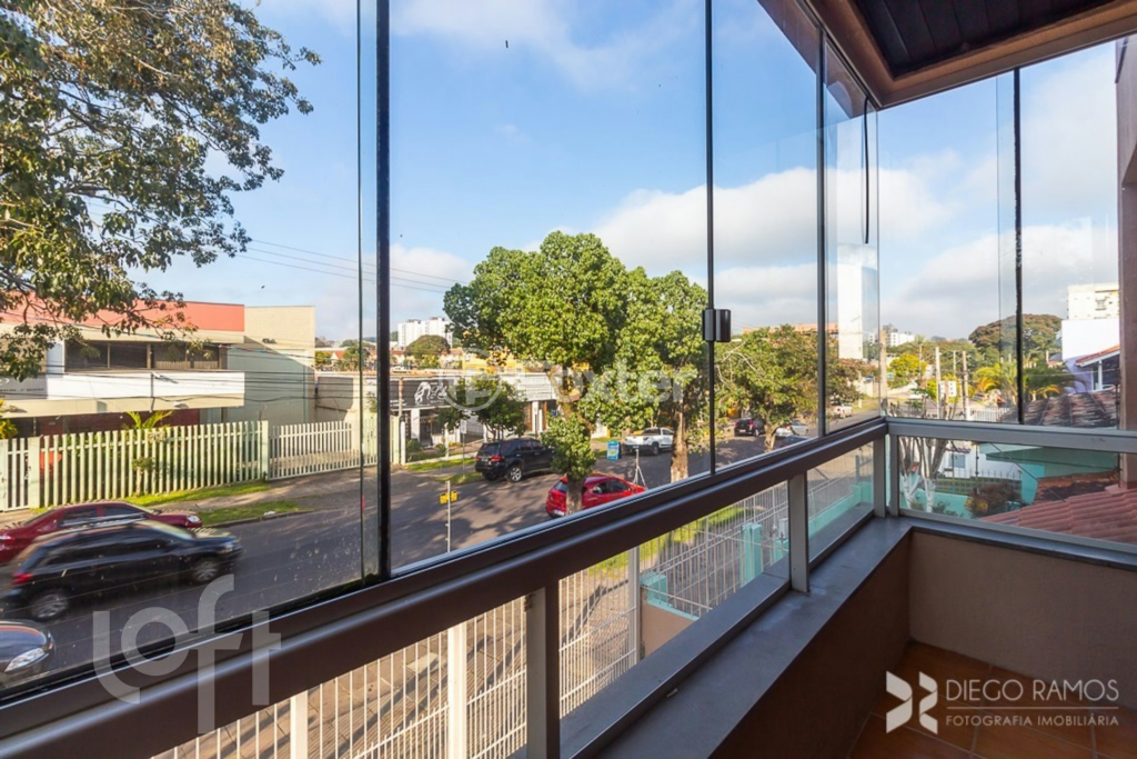 Casa à venda com 5 quartos, 323m² - Foto 16