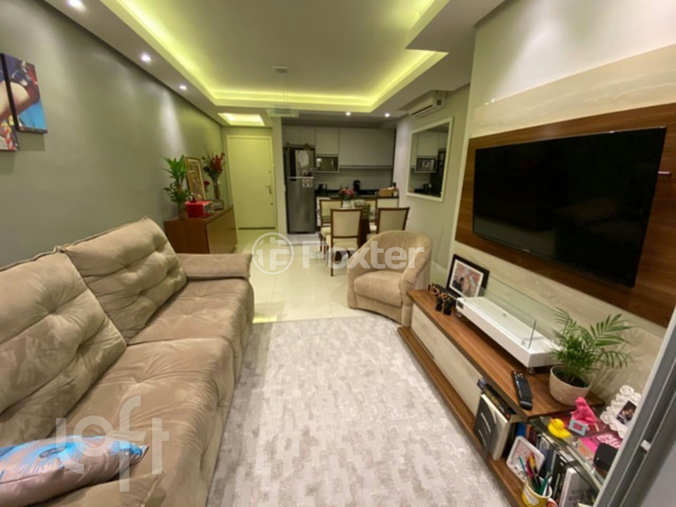 Apartamento à venda com 3 quartos, 72m² - Foto 2