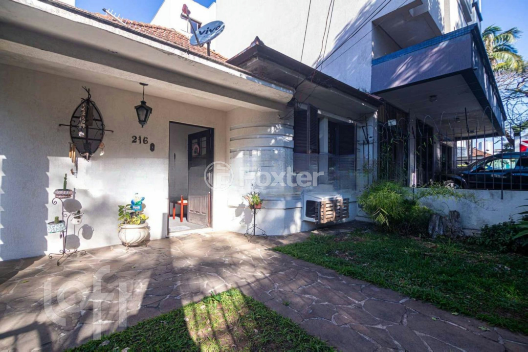 Casa à venda com 3 quartos, 250m² - Foto 3