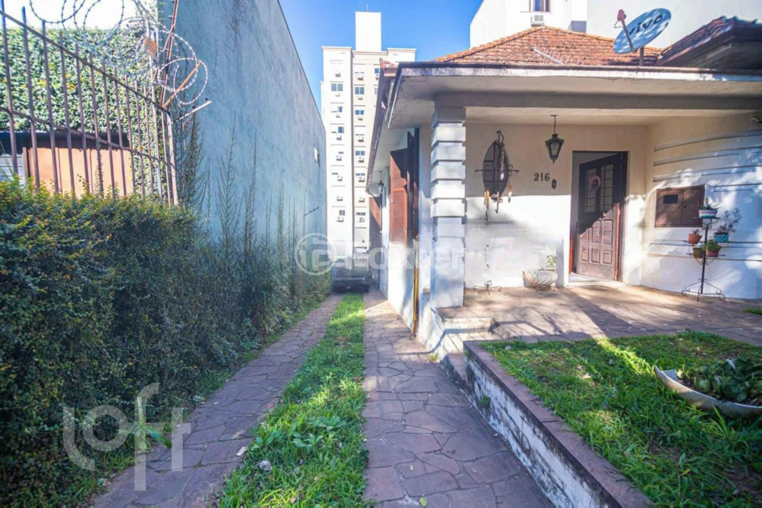 Casa à venda com 3 quartos, 250m² - Foto 5