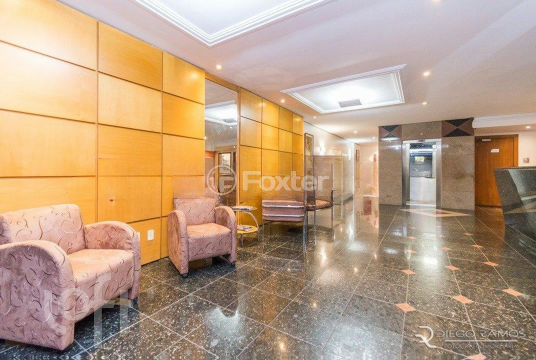 Apartamento à venda com 1 quarto, 36m² - Foto 2