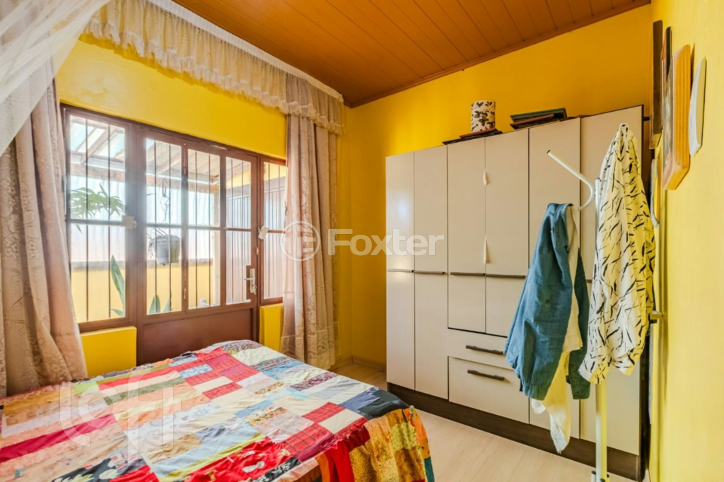 Casa à venda com 2 quartos, 220m² - Foto 7
