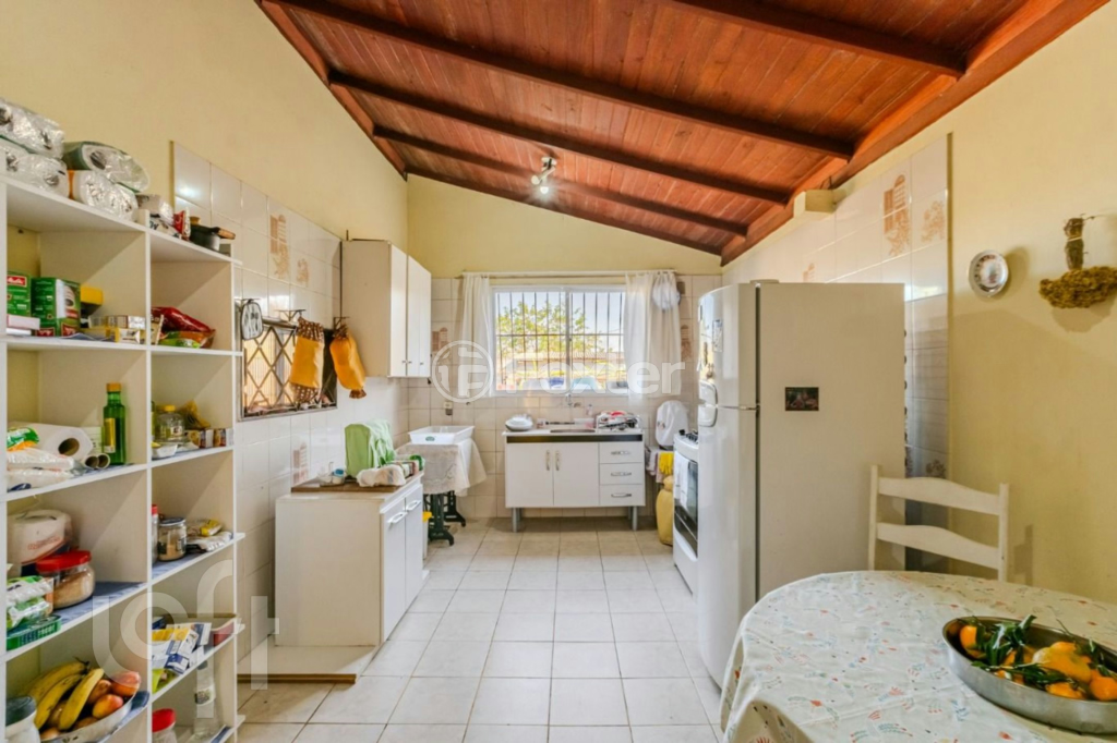 Casa à venda com 2 quartos, 220m² - Foto 15