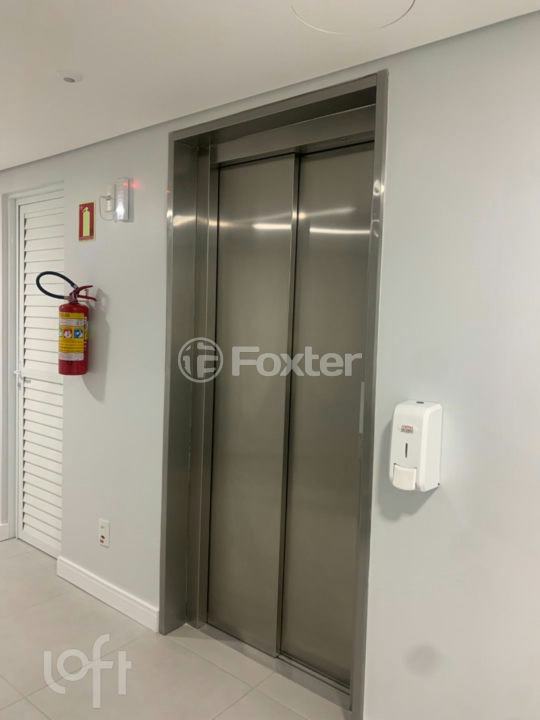 Apartamento à venda com 3 quartos, 65m² - Foto 4
