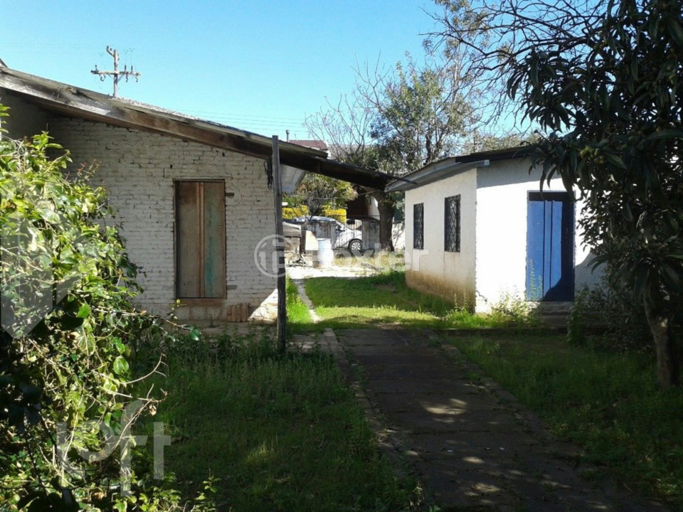 Casa à venda com 2 quartos, 57m² - Foto 1