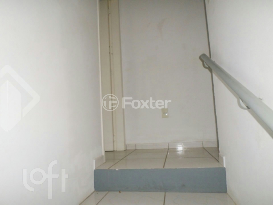 Casa à venda com 2 quartos, 70m² - Foto 15