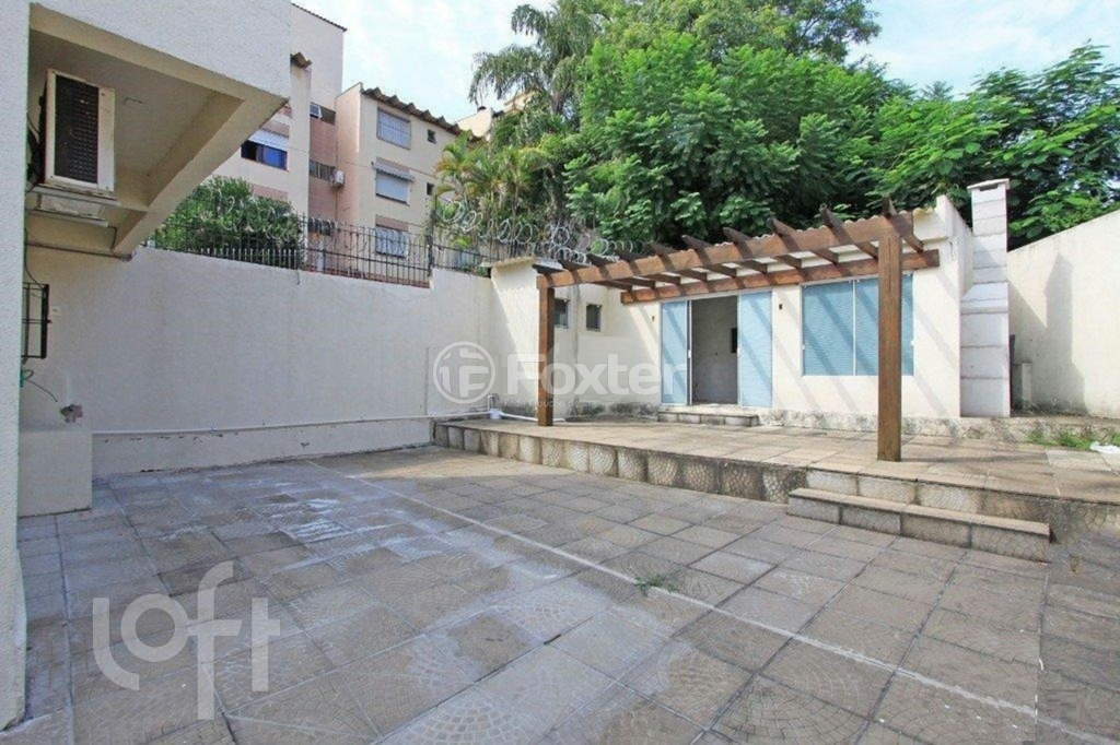 Casa à venda com 3 quartos, 150m² - Foto 16