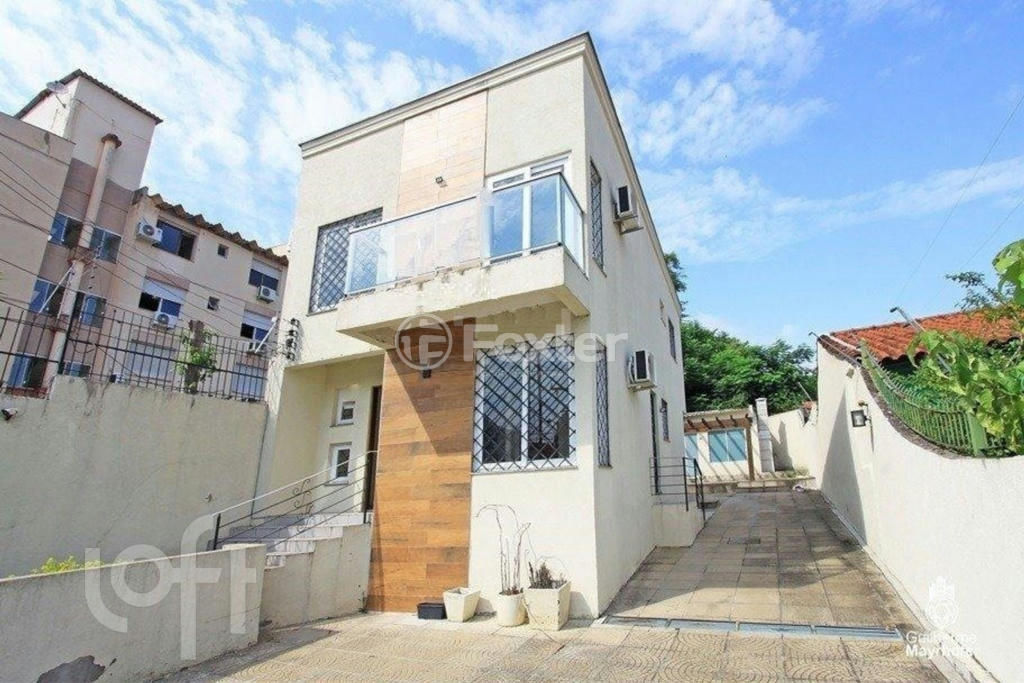 Casa à venda com 3 quartos, 150m² - Foto 2
