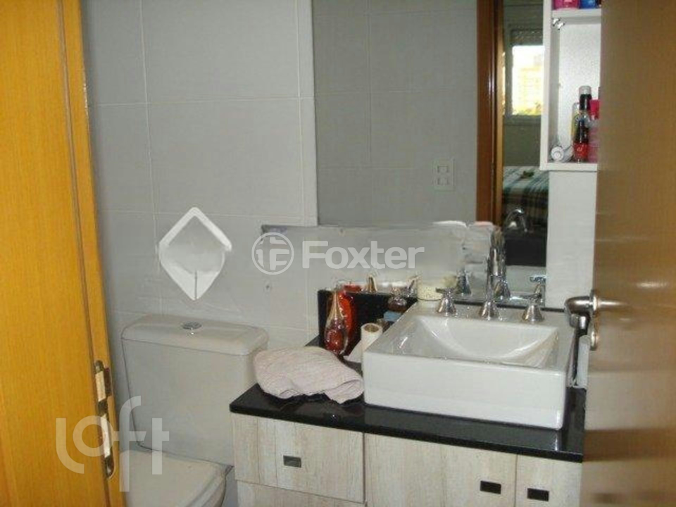 Apartamento à venda com 2 quartos, 65m² - Foto 17