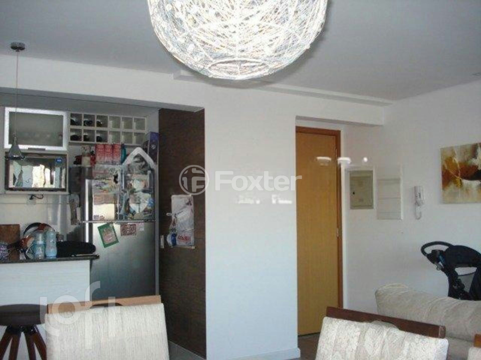 Apartamento à venda com 2 quartos, 65m² - Foto 6