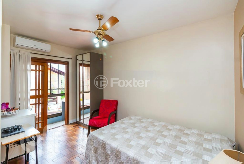 Casa à venda com 5 quartos, 235m² - Foto 6