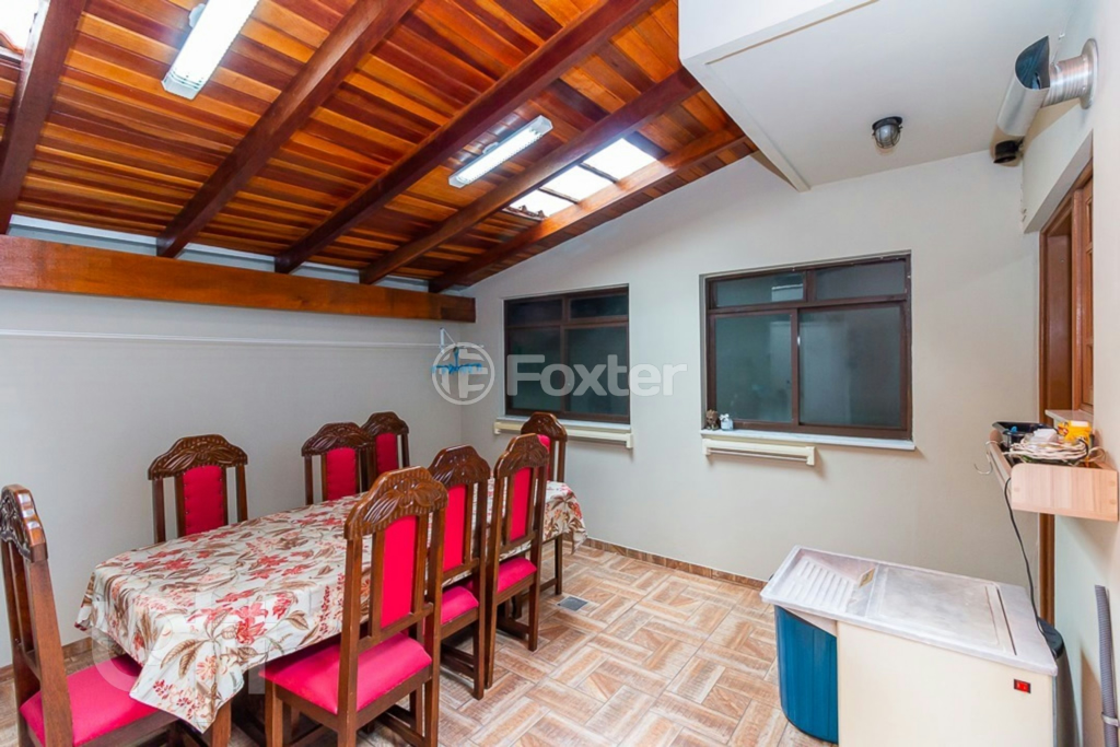 Casa à venda com 5 quartos, 235m² - Foto 38