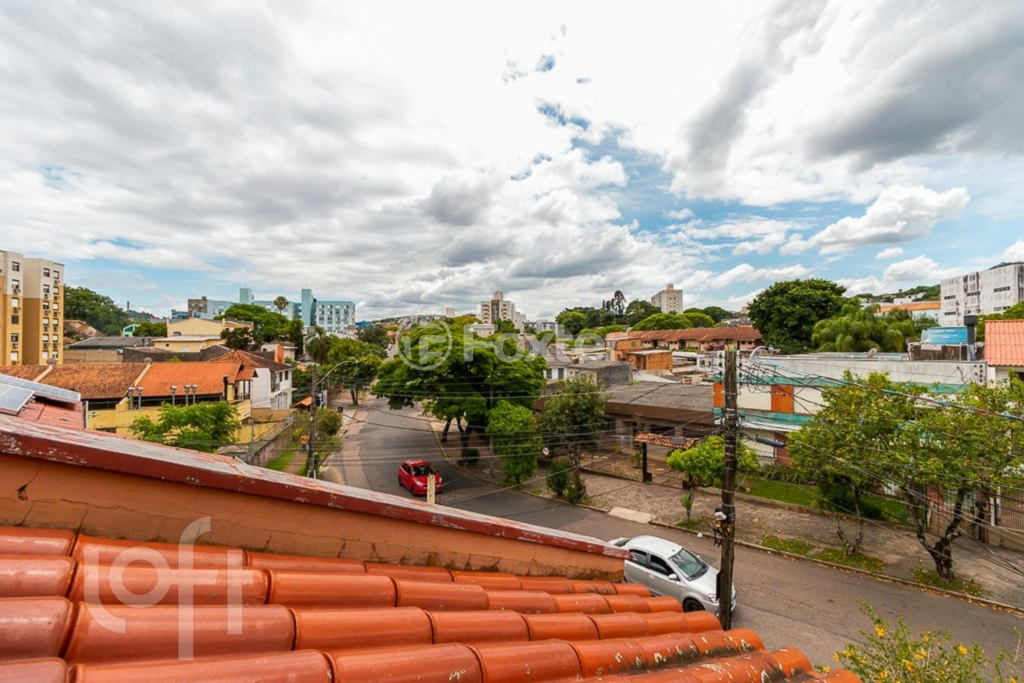 Casa à venda com 5 quartos, 235m² - Foto 30
