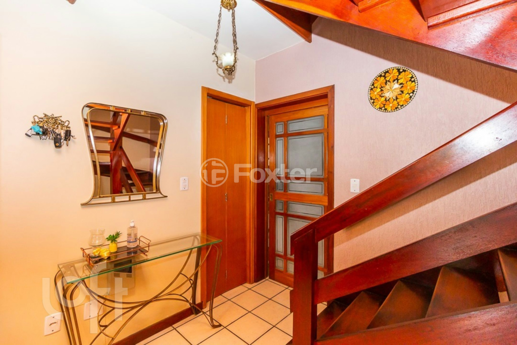 Casa à venda com 5 quartos, 235m² - Foto 4