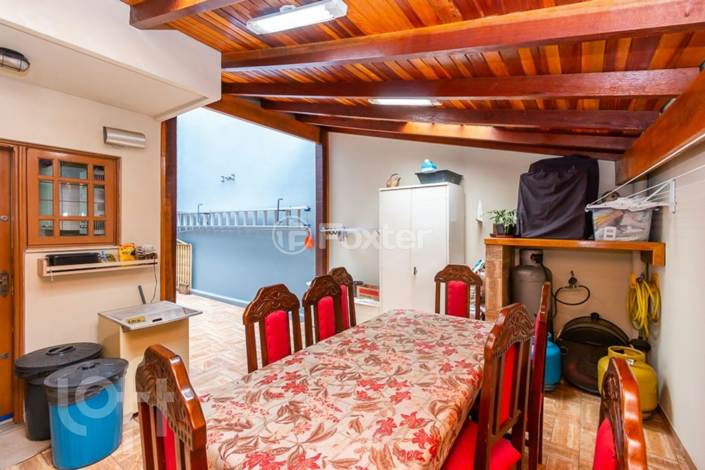 Casa à venda com 5 quartos, 235m² - Foto 37