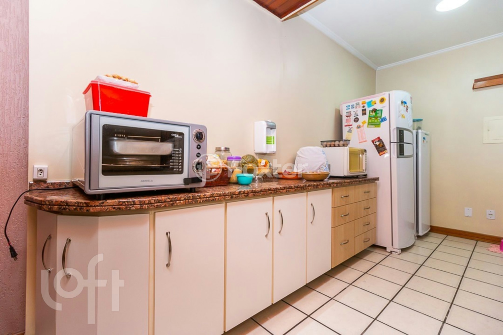 Casa à venda com 5 quartos, 235m² - Foto 24