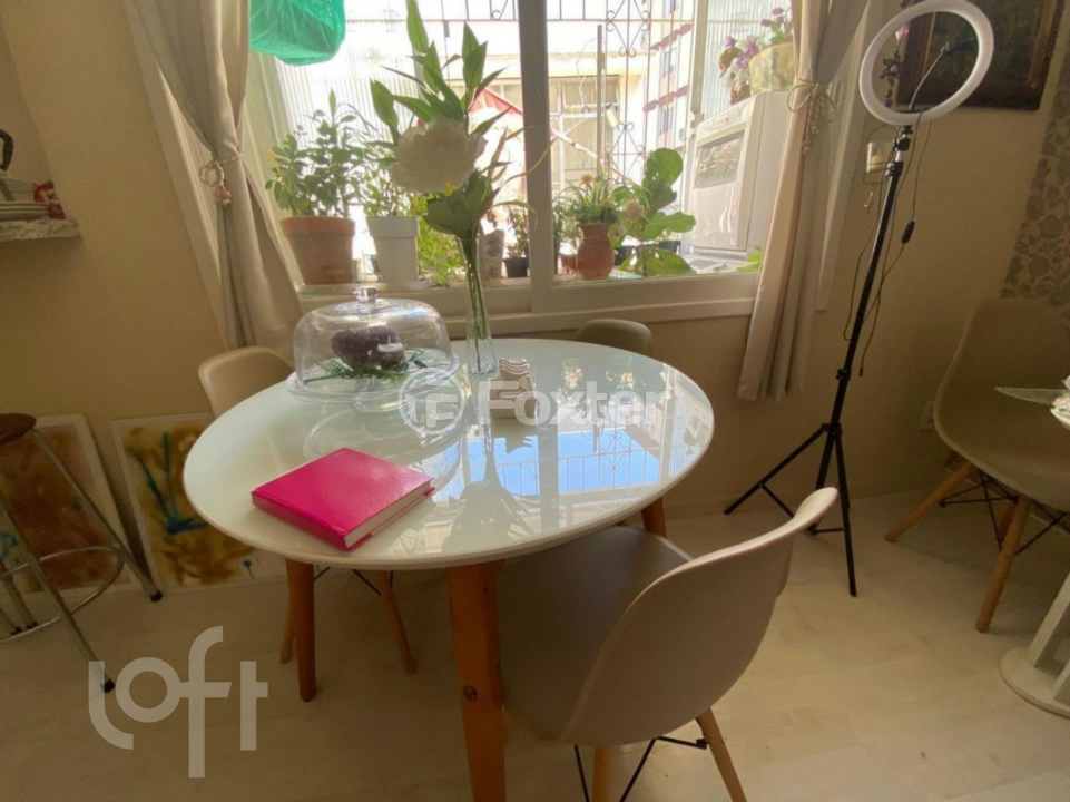 Apartamento à venda com 1 quarto, 43m² - Foto 2
