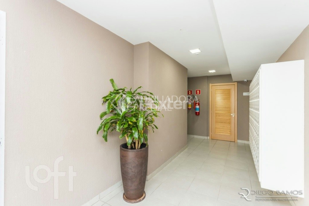 Apartamento à venda com 2 quartos, 60m² - Foto 20