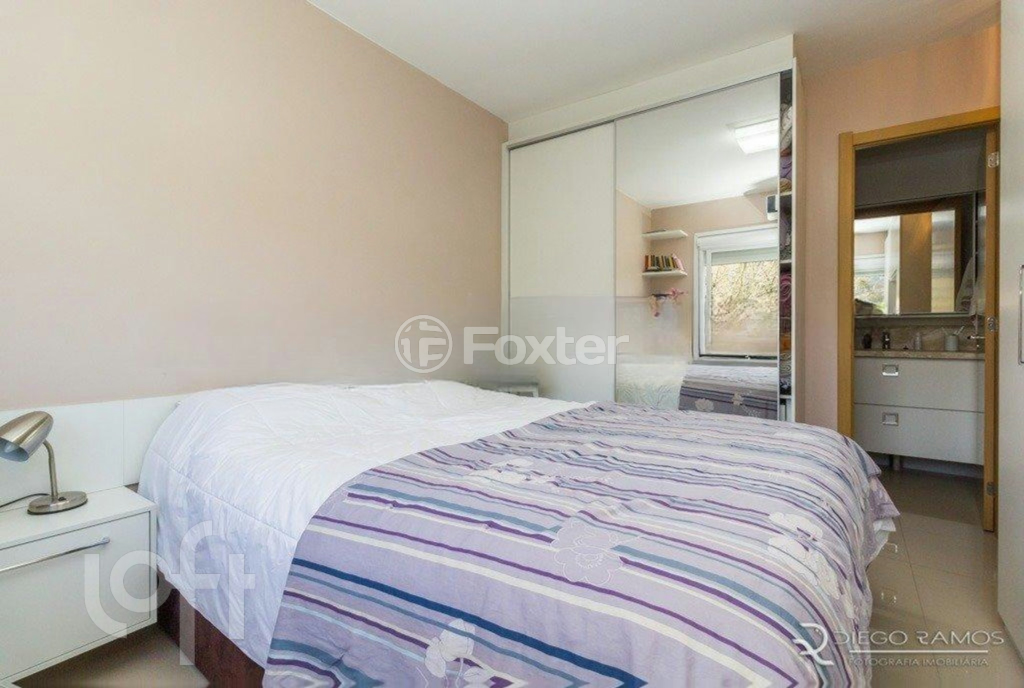 Apartamento à venda com 2 quartos, 60m² - Foto 13